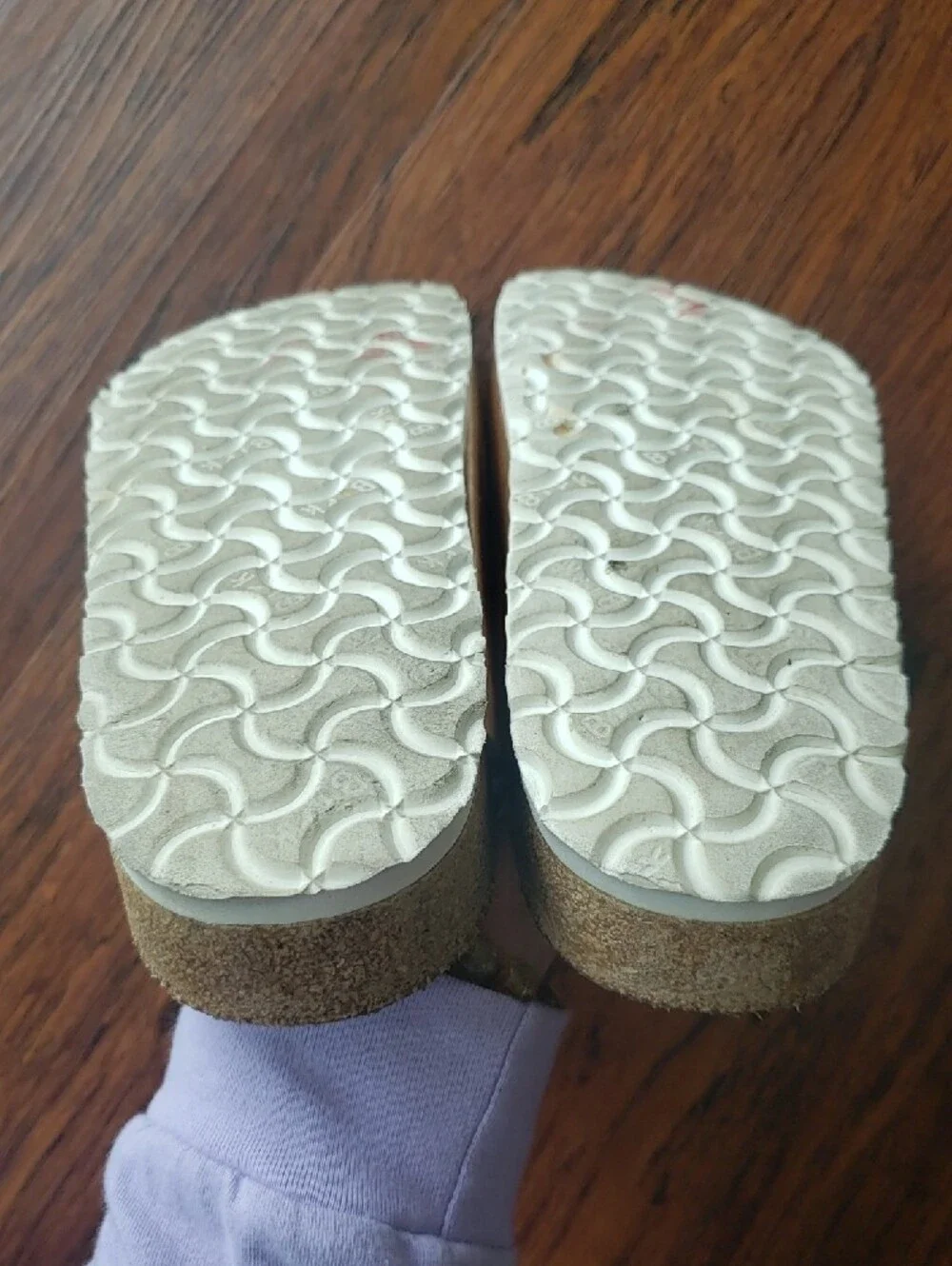 Birkenstock Arizona Metallic Rose Gold Sandals Size 42 Narrow Soft Footbed Y2K